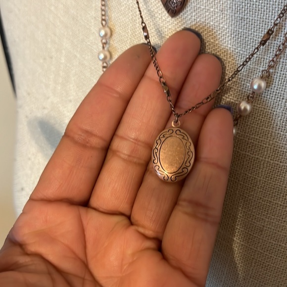 Vintage Rose Gold Multi Strand Locket Pendant Necklace with Pearls /Rose Gold - Picture 7 of 10